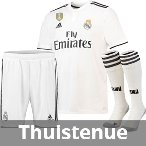 Real Madrid thuis 2021/2022
